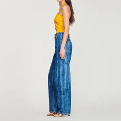 Jeans Con Motivi Delave><noscript><img width=