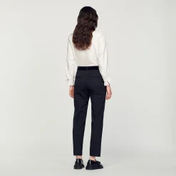 Pantaloni Classici><noscript><img width=