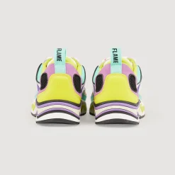Sneaker Flame><noscript><img width=